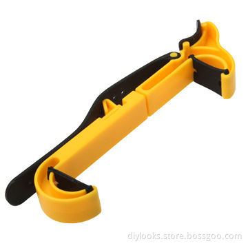 Travel Smart Universal Holder for Smartphone (Random Color Delivery)